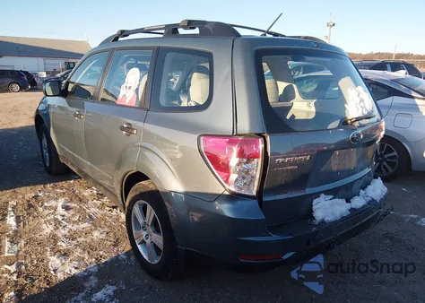 2012 Subaru Forester 2.5X из США, поврежденный, VIN JF2SHABCXCH435498